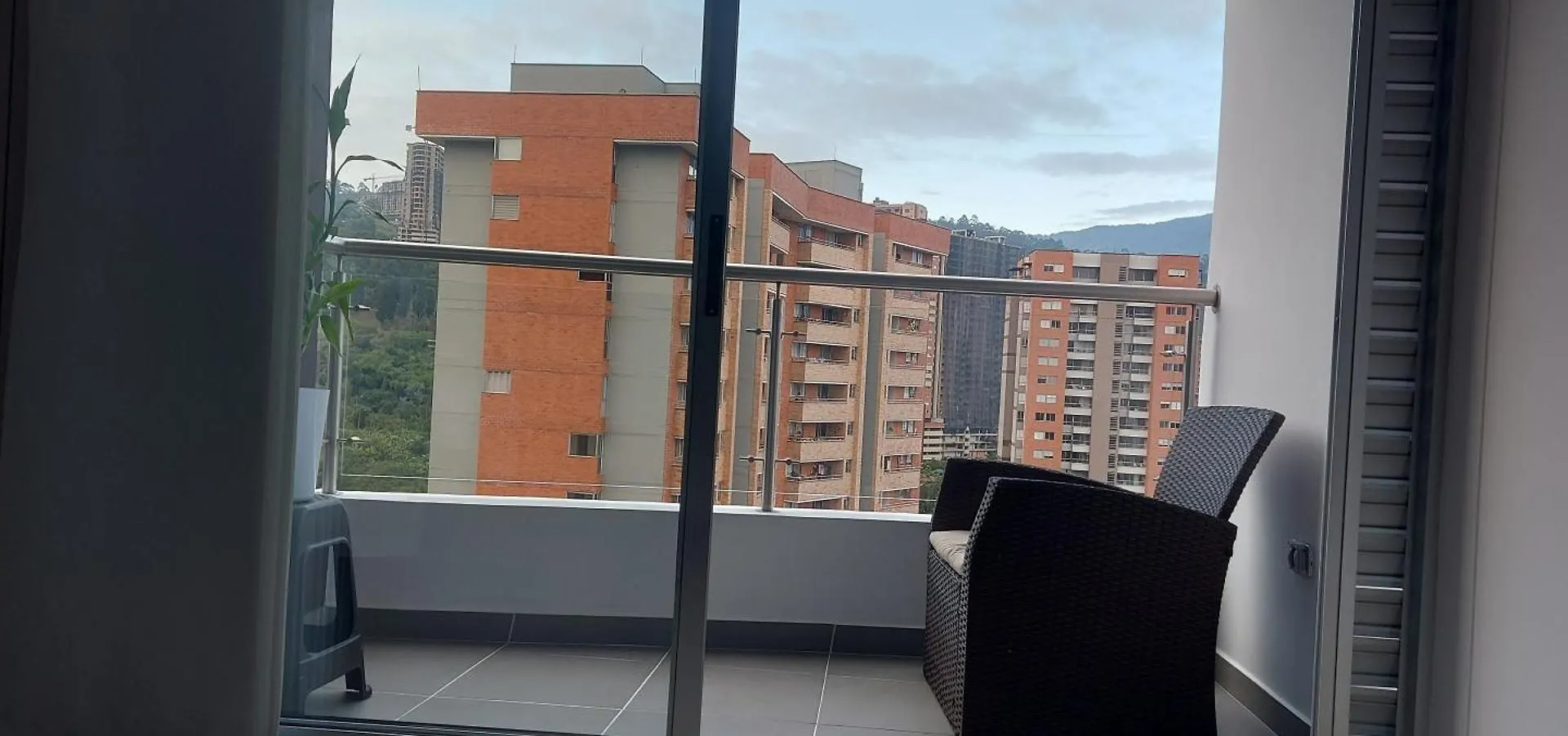 Moderno Apartamento En Sabaneta Colombia